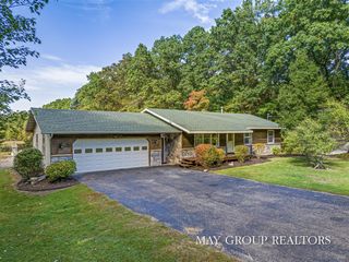 11701 Montcalm Avenue, Greenville, MI 48838