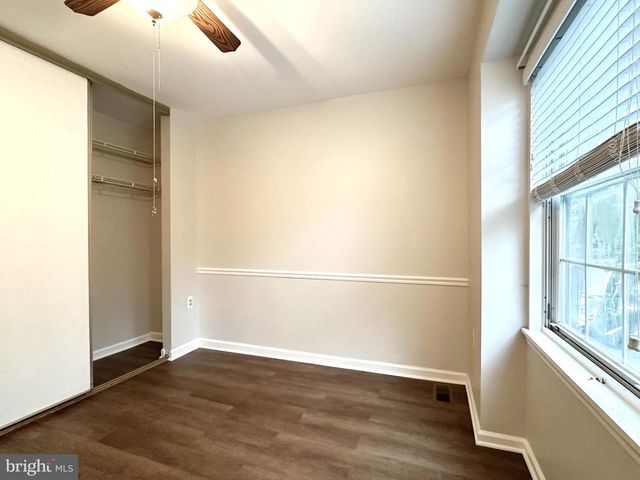 5700 MEDALLION CT, Alexandria, VA 22303