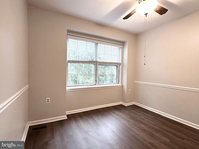 5700 MEDALLION CT, Alexandria, VA 22303