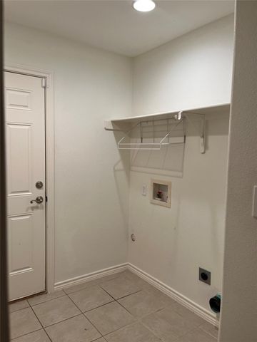 112 Huelo CT, Bastrop, TX 78602