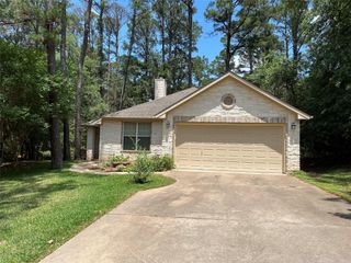 112 Huelo CT, Bastrop, TX 78602