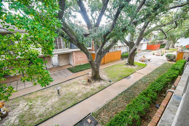 2585 Marilee Lane 2, Houston, TX 77057