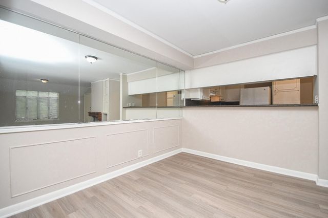 2585 Marilee Lane 2, Houston, TX 77057