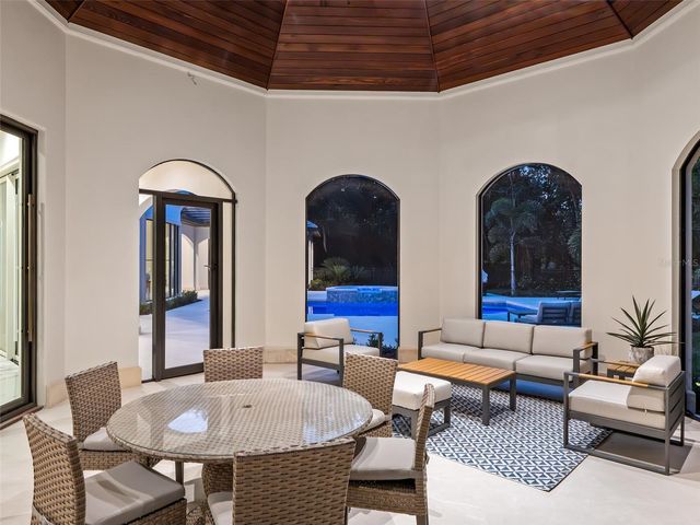 9921 LAKE LOUISE DRIVE, Windermere, FL 34786