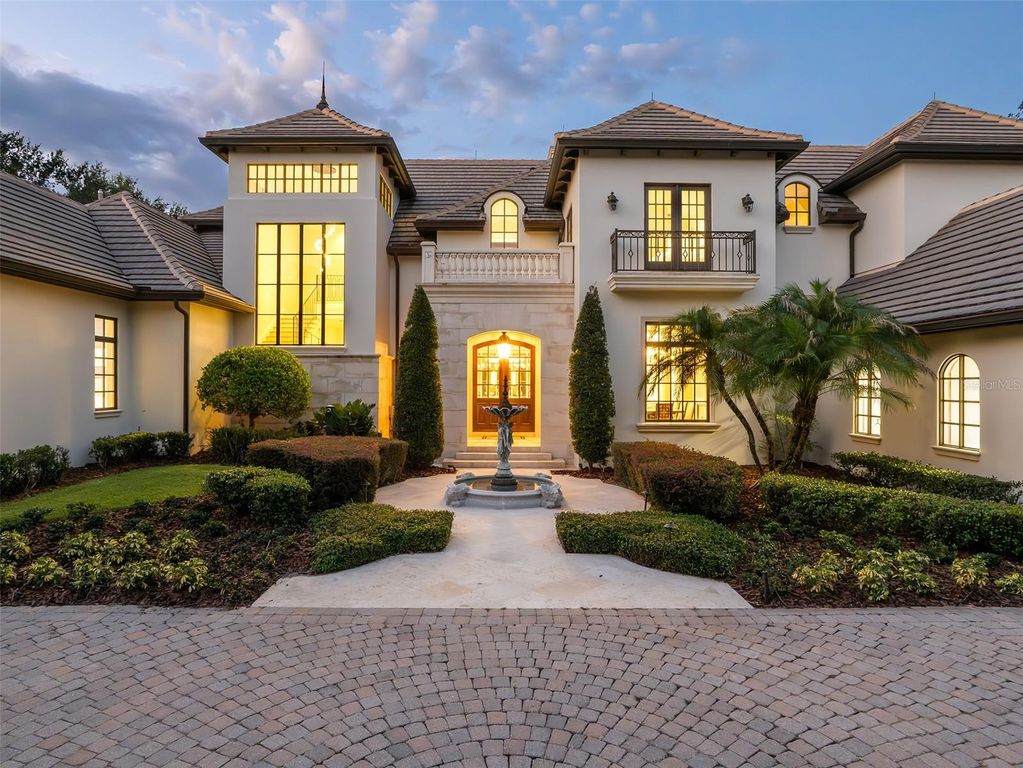 Image 1 of property listing at 9921 LAKE LOUISE DRIVE, Windermere, FL 34786