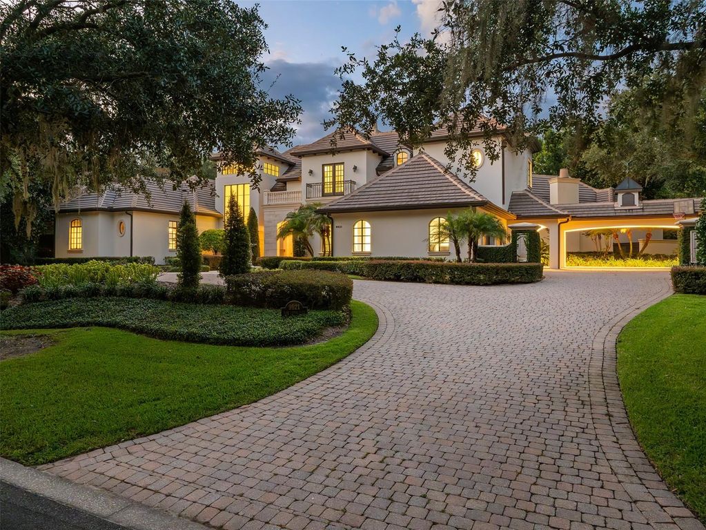 Image 58 of property listing at 9921 LAKE LOUISE DRIVE, Windermere, FL 34786