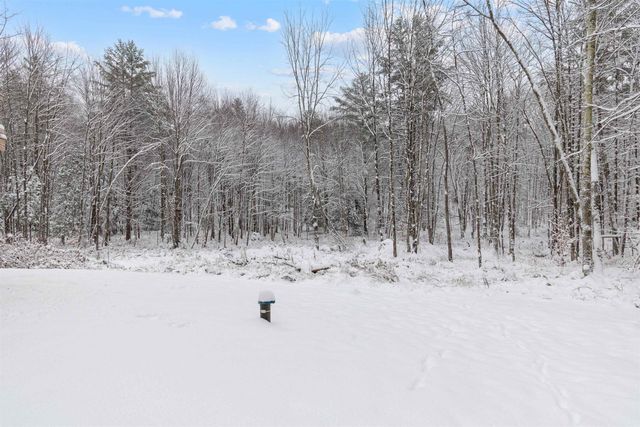 60 Apple Tree Road, Fairfax, VT 05454