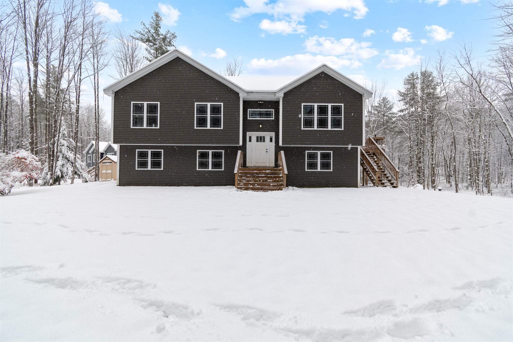 60 Apple Tree Road, Fairfax, VT 05454