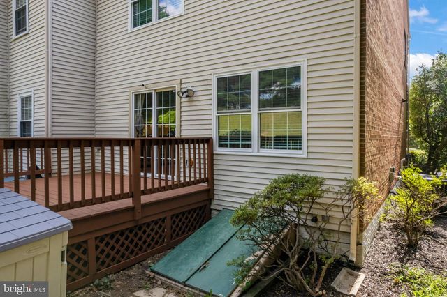18 STEEPLEJACK CT, Owings Mills, MD 21117