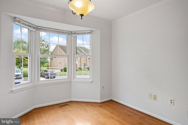 18 STEEPLEJACK CT, Owings Mills, MD 21117