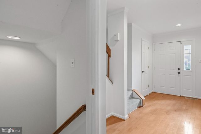 18 STEEPLEJACK CT, Owings Mills, MD 21117