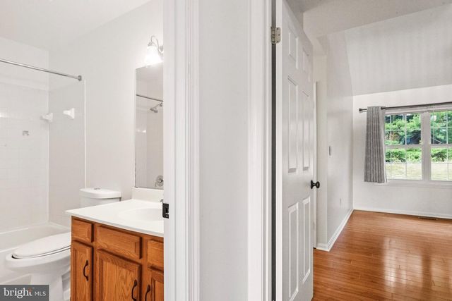 18 STEEPLEJACK CT, Owings Mills, MD 21117