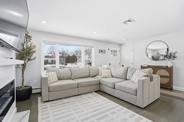 82 Water Street, Saugus, MA 01906