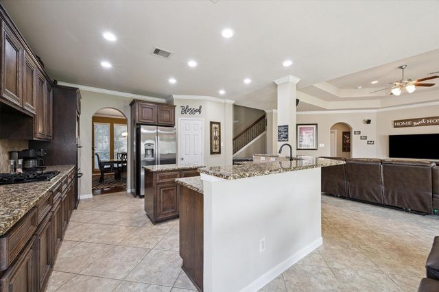 2906 Summer Cape Court, League City, TX 77573