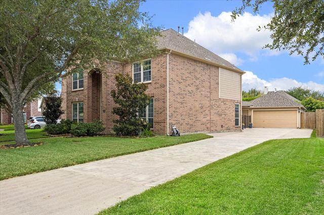 2906 Summer Cape Court, League City, TX 77573