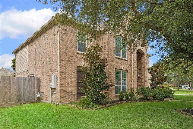 2906 Summer Cape Court, League City, TX 77573