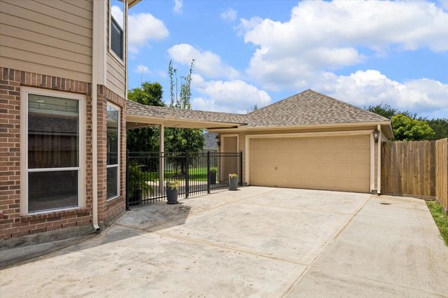 2906 Summer Cape Court, League City, TX 77573
