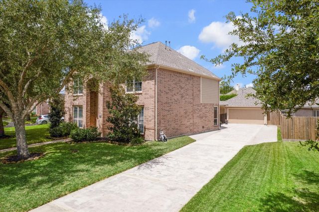 2906 Summer Cape Court, League City, TX 77573