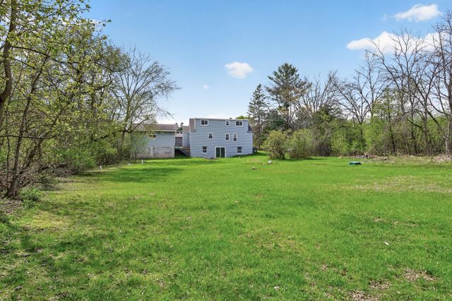 16107 7th Avenue NW, Andover, MN 55304