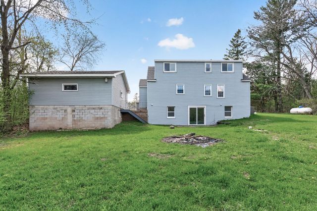 16107 7th Avenue NW, Andover, MN 55304