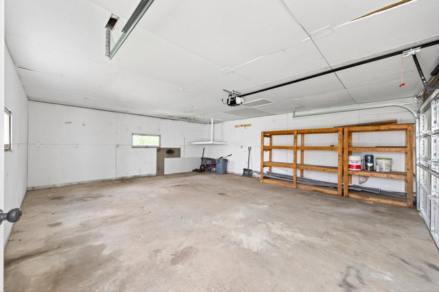 16107 7th Avenue NW, Andover, MN 55304