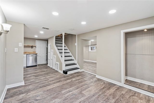 2215 Lehigh St, Swissvale, PA 15218