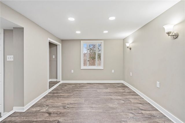 2215 Lehigh St, Swissvale, PA 15218