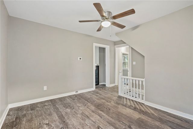 2215 Lehigh St, Swissvale, PA 15218