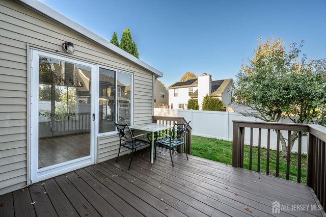21 Bailly Drive, Burlington Twp, NJ 08016