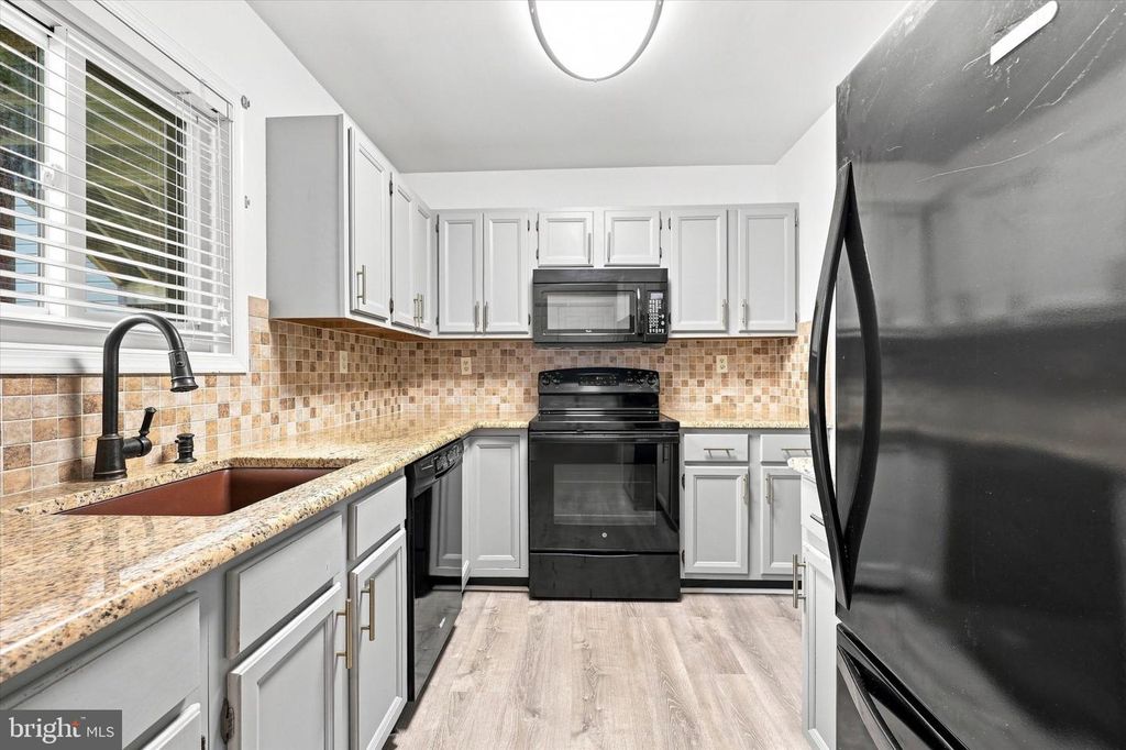 905 PRITCHARD PL, NEWTOWN SQUARE, PA 19073 — photo 2