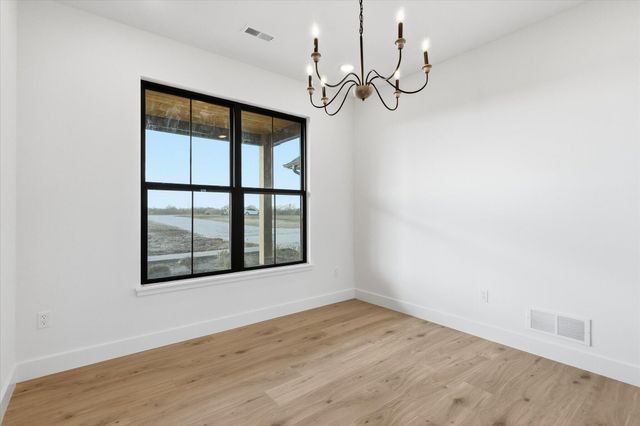 14086 N HAYDEN'S POINTE, Hallsville, MO 65255