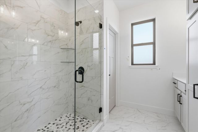 14086 N HAYDEN'S POINTE, Hallsville, MO 65255