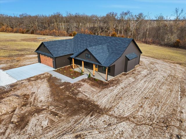 14086 N HAYDEN'S POINTE, Hallsville, MO 65255