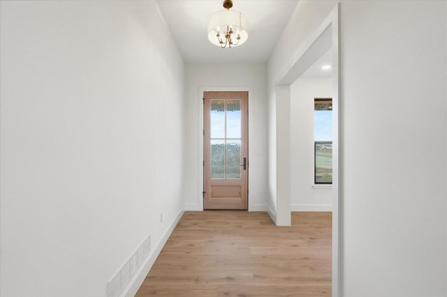 14086 N HAYDEN'S POINTE, Hallsville, MO 65255