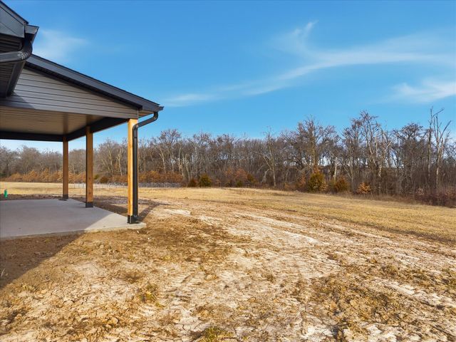 14086 N HAYDEN'S POINTE, Hallsville, MO 65255
