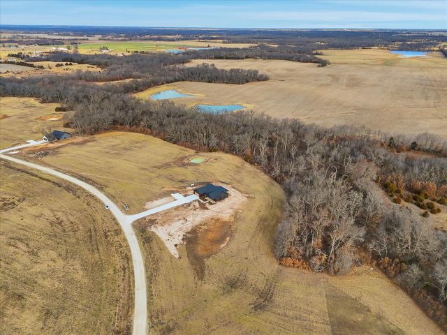 14086 N HAYDEN'S POINTE, Hallsville, MO 65255