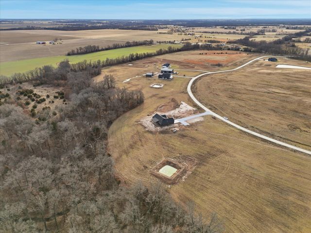 14086 N HAYDEN'S POINTE, Hallsville, MO 65255