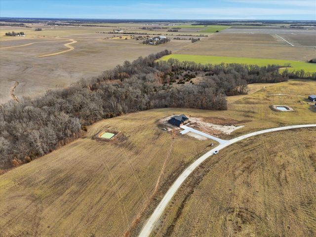 14086 N HAYDEN'S POINTE, Hallsville, MO 65255