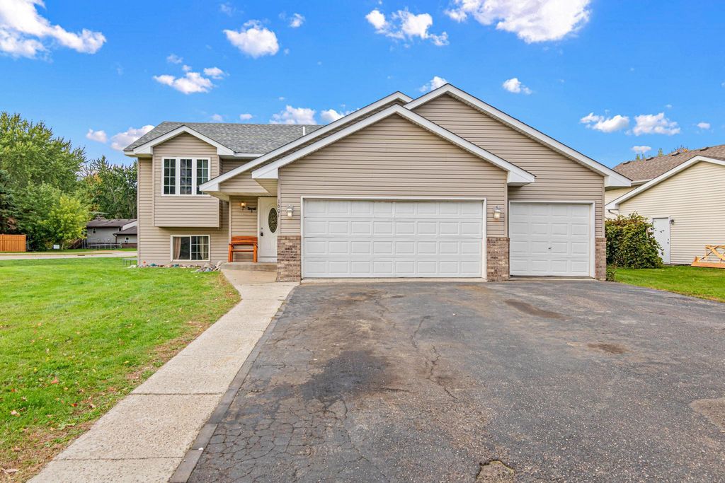 1601 Maple Avenue, Buffalo, MN 55313 — exterior