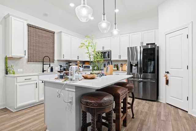 513 Georgia Lace TRL, Georgetown, TX 78626