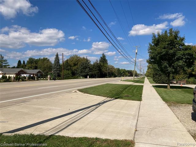 000 Dequindre Road, Sterling Heights, MI 48314