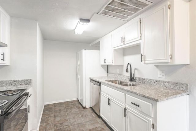 401 SE 12th Avenue 137, Norman, OK 73071