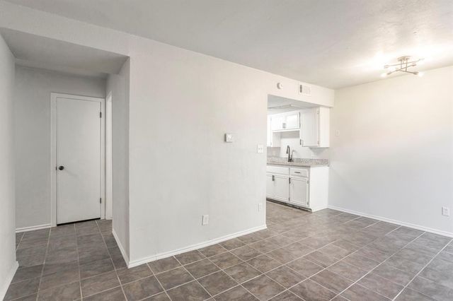 401 SE 12th Avenue 137, Norman, OK 73071