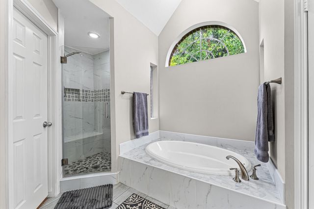 1703 S Medio River Circle, Sugar Land, TX 77478