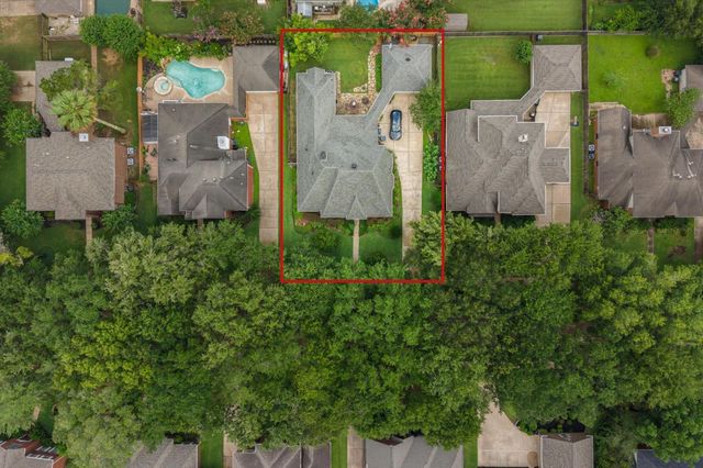 1703 S Medio River Circle, Sugar Land, TX 77478