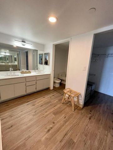 151 Crandon Blvd 822, Key Biscayne, FL 33149