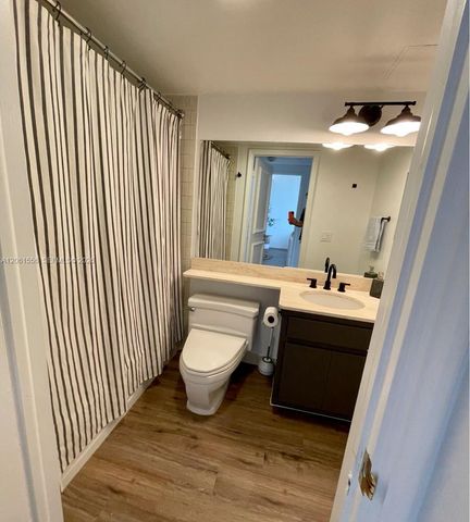 151 Crandon Blvd 822, Key Biscayne, FL 33149