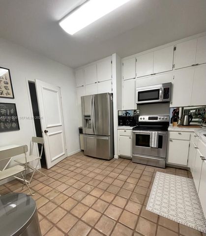 151 Crandon Blvd 822, Key Biscayne, FL 33149