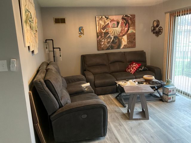 2206 W 81st Place, Chicago, IL 60620