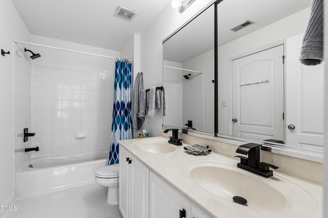 9714 Welbury Court, Raleigh, NC 27617